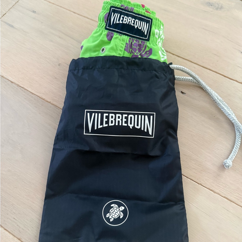 Vilebrequin Men’s swim Shorts. Size M